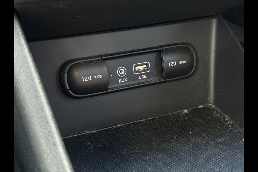 Kia Niro 1.6 GDi Hybrid ExecutiveLine | Halfleder, Navi, Cruise, Camera, Carplay/Android, DAB | NAP |