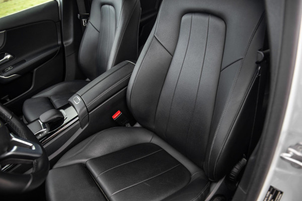 Mercedes-Benz A-Klasse 250 e Business Solution Luxury Limited CARPLAY / LEER / CAMERA / AUTOMAAT
