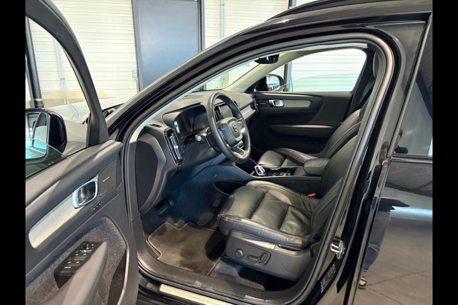 Volvo XC40 B4 Aut. Plus Dark ACC 360camera Stoelverwarming 197pk