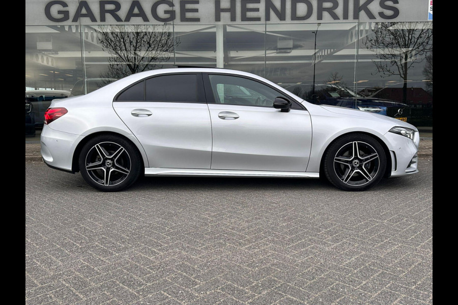 Mercedes-Benz A-Klasse 180 Business Solution AMG | Panorama | Leder Alcantara | LED |