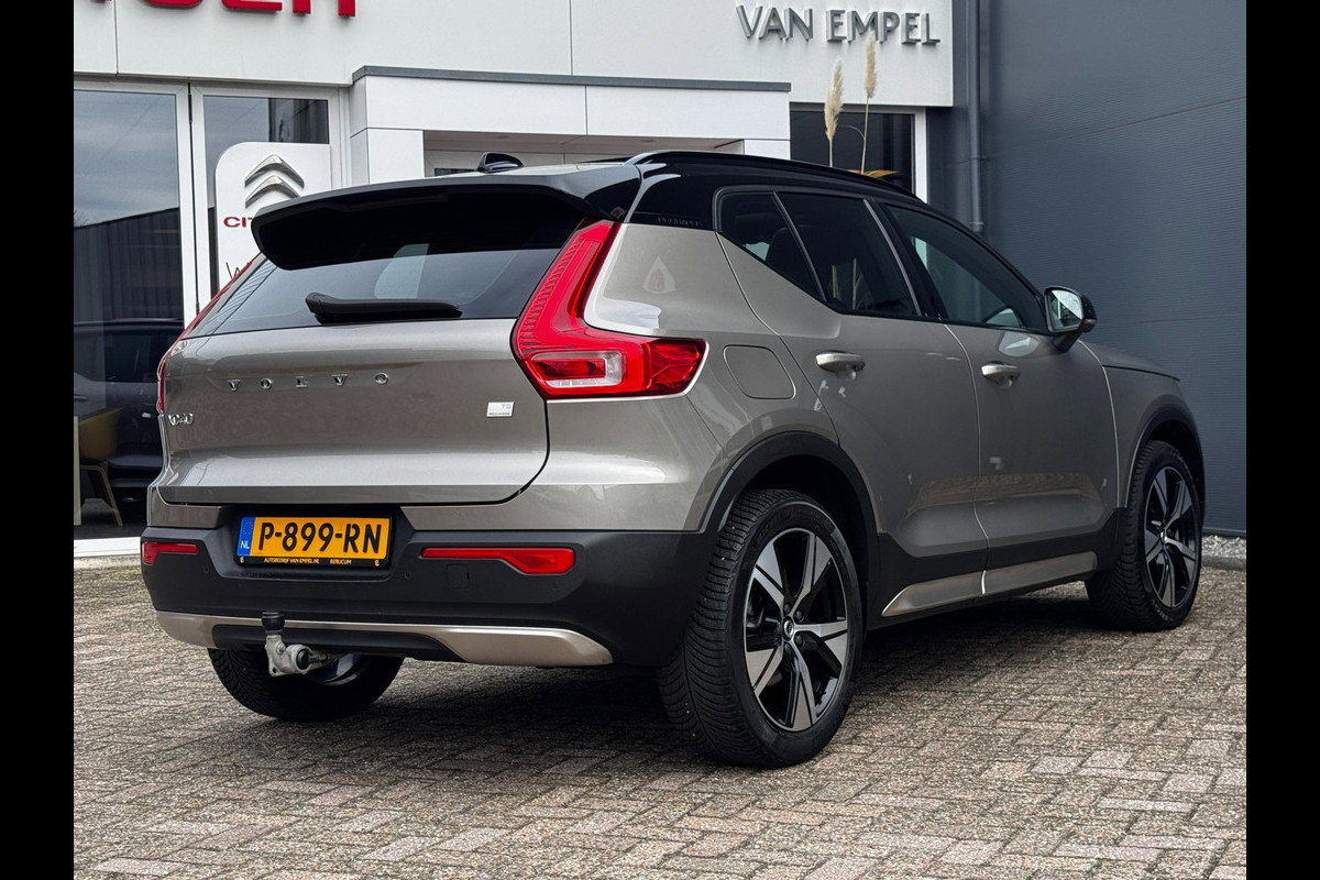 Volvo XC40 1.5 T5 Recharge R-Design NL-auto | Schuif- Kanteldak | H&K | Trekhaak | Stoelverwarming | Memory | Adaptive Cruise