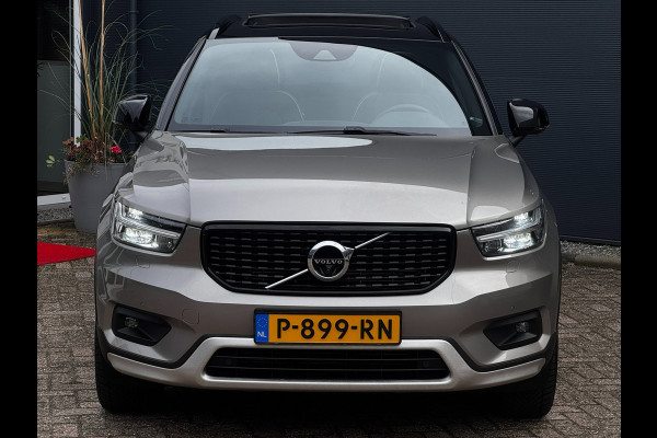 Volvo XC40 1.5 T5 Recharge R-Design NL-auto | Schuif- Kanteldak | H&K | Trekhaak | Stoelverwarming | Memory | Adaptive Cruise