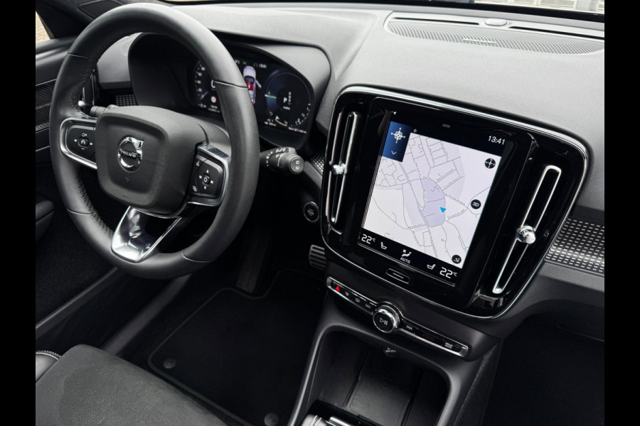 Volvo XC40 1.5 T5 Recharge R-Design NL-auto | Schuif- Kanteldak | H&K | Trekhaak | Stoelverwarming | Memory | Adaptive Cruise