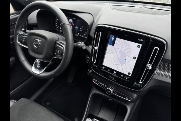 Volvo XC40 1.5 T5 Recharge R-Design NL-auto | Schuif- Kanteldak | H&K | Trekhaak | Stoelverwarming | Memory | Adaptive Cruise