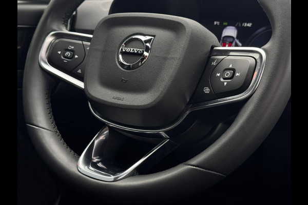 Volvo XC40 1.5 T5 Recharge R-Design NL-auto | Schuif- Kanteldak | H&K | Trekhaak | Stoelverwarming | Memory | Adaptive Cruise