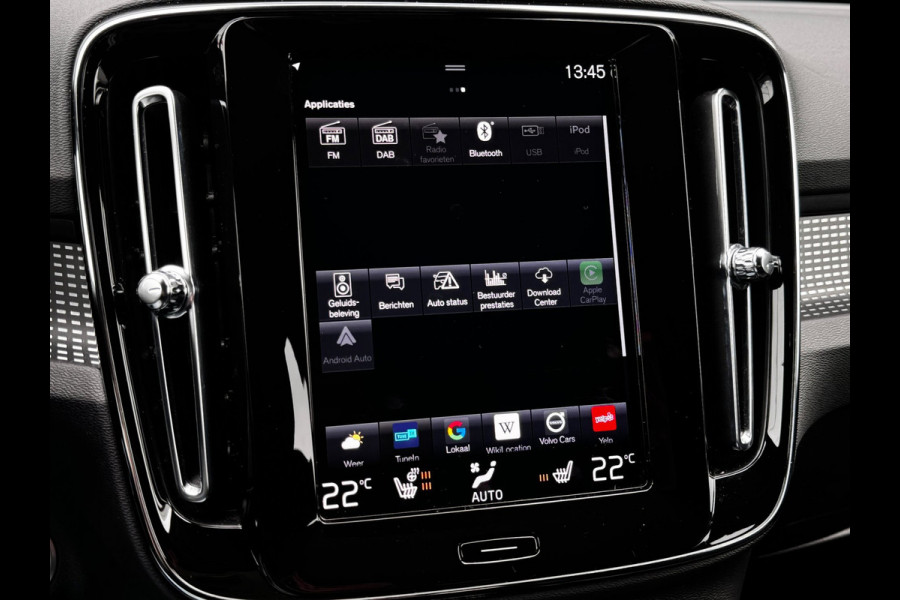 Volvo XC40 1.5 T5 Recharge R-Design NL-auto | Schuif- Kanteldak | H&K | Trekhaak | Stoelverwarming | Memory | Adaptive Cruise