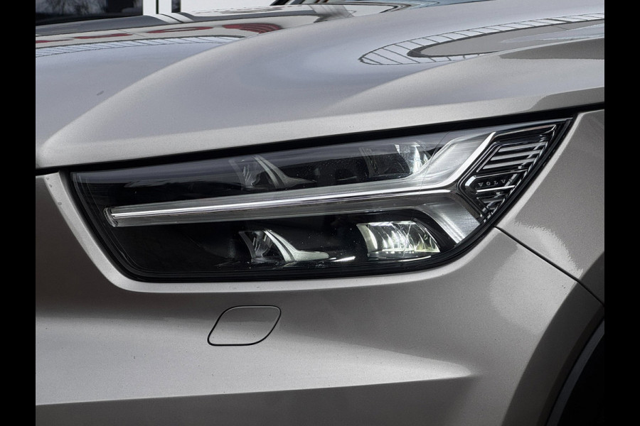 Volvo XC40 1.5 T5 Recharge R-Design NL-auto | Schuif- Kanteldak | H&K | Trekhaak | Stoelverwarming | Memory | Adaptive Cruise
