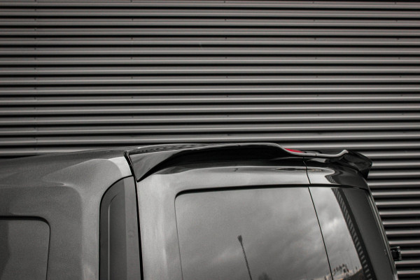 Ford Transit Connect 1.5 145PK EcoBlue L2 JB-EDITION/AUTOMAAT/CAMERA / APPLE CARPLAY / BI-XENON / PARKEERSENOREN / LEDER BEKLEDING