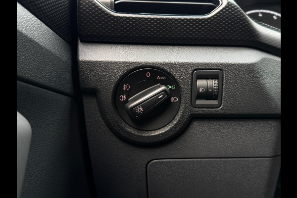 Volkswagen T-Cross TSI 95PK LIFE EDITION CARPLAY/NAVI/STOELVERW.