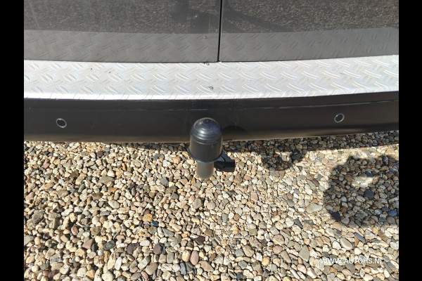 Peugeot Expert 2.0 BlueHDI 120 Lengte 3 Premium Dubbele Cabine , Automaat , 2 schuifdeur , Euro 6 , apk 3-2027 , mooie bus!