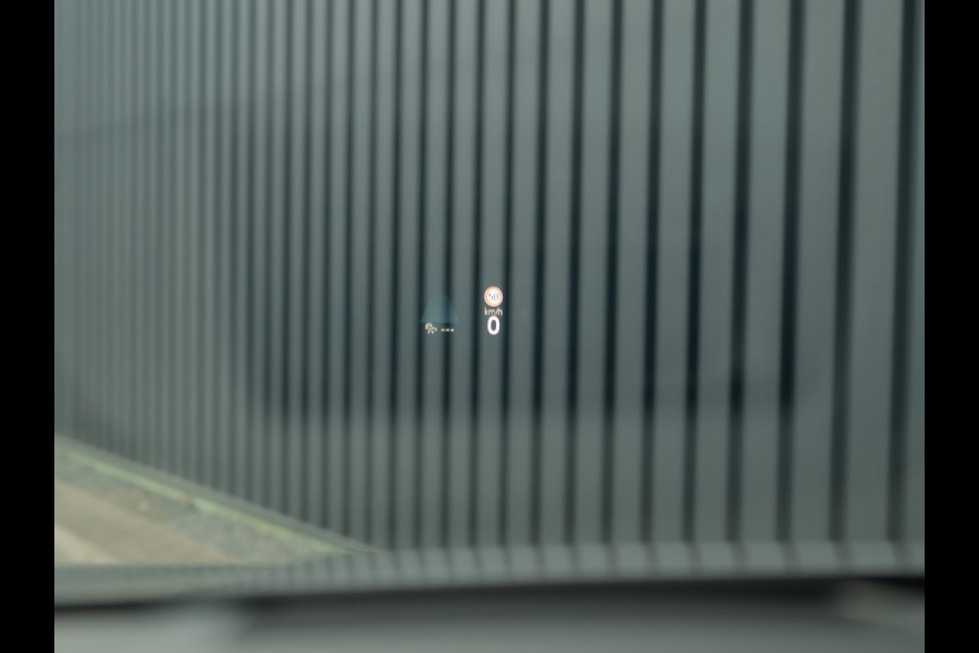 Volkswagen Golf 1.5 eTSI 50 Edition | Panodak | Trekhaak wegkl. | Stoelgeheugen | Head Up | IQ Light | Prijs Rijklaar!!