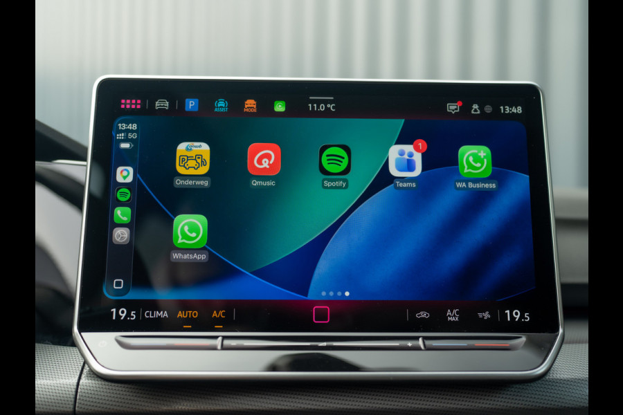 Volkswagen Golf 1.5 eTSI 50 Edition | Panodak | Trekhaak wegkl. | Stoelgeheugen | Head Up | IQ Light | Prijs Rijklaar!!