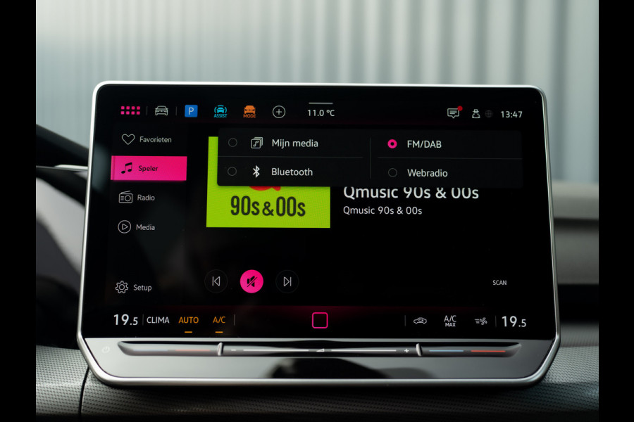 Volkswagen Golf 1.5 eTSI 50 Edition | Panodak | Trekhaak wegkl. | Stoelgeheugen | Head Up | IQ Light | Prijs Rijklaar!!