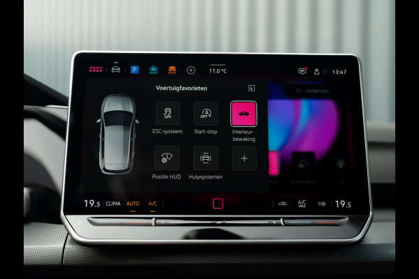 Volkswagen Golf 1.5 eTSI 50 Edition | Panodak | Trekhaak wegkl. | Stoelgeheugen | Head Up | IQ Light | Prijs Rijklaar!!