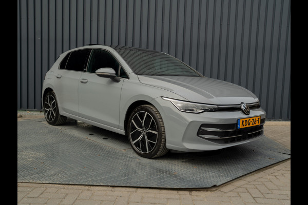 Volkswagen Golf 1.5 eTSI 50 Edition | Panodak | Trekhaak wegkl. | Stoelgeheugen | Head Up | IQ Light | Prijs Rijklaar!!