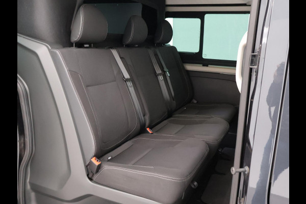 Renault Trafic 2.0 BLUE DCI 170 PK EDC AUT. L2H1 DUBBEL CABINE LUXE + 2 SCHUIFDEUREN | LED | CAMERA | CARPLAY | TREKHAAK