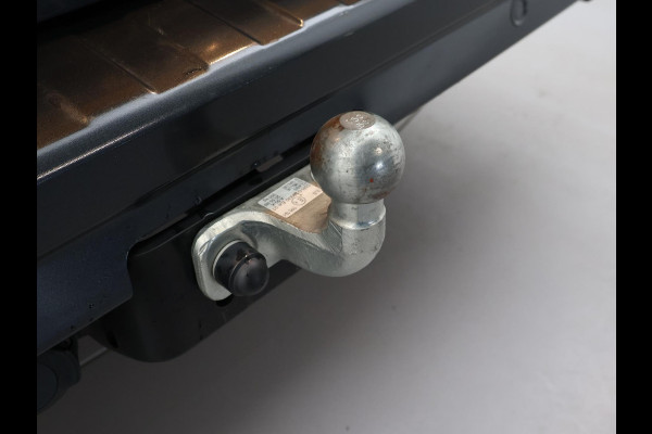 Renault Trafic 2.0 BLUE DCI 170 PK EDC AUT. L2H1 DUBBEL CABINE LUXE + 2 SCHUIFDEUREN | LED | CAMERA | CARPLAY | TREKHAAK