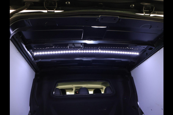 Renault Trafic 2.0 BLUE DCI 170 PK EDC AUT. L2H1 DUBBEL CABINE LUXE + 2 SCHUIFDEUREN | LED | CAMERA | CARPLAY | TREKHAAK