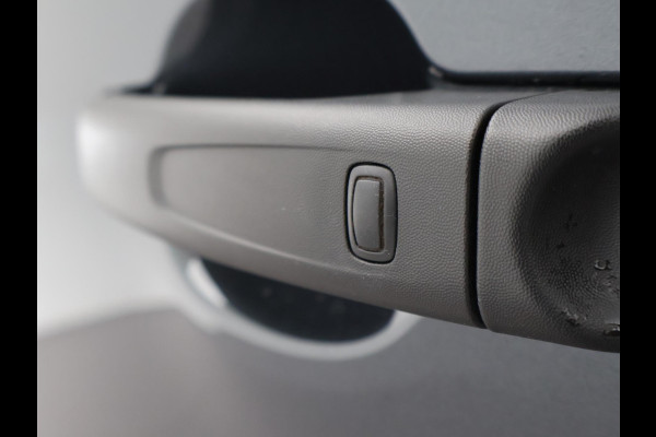 Renault Trafic 2.0 BLUE DCI 170 PK EDC AUT. L2H1 DUBBEL CABINE LUXE + 2 SCHUIFDEUREN | LED | CAMERA | CARPLAY | TREKHAAK