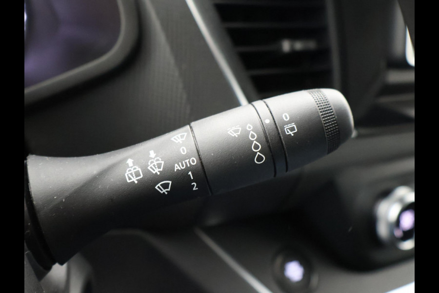 Renault Trafic 2.0 BLUE DCI 170 PK EDC AUT. L2H1 DUBBEL CABINE LUXE + 2 SCHUIFDEUREN | LED | CAMERA | CARPLAY | TREKHAAK