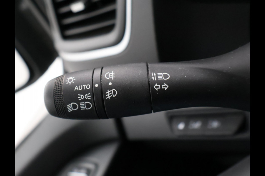 Renault Trafic 2.0 BLUE DCI 170 PK EDC AUT. L2H1 DUBBEL CABINE LUXE + 2 SCHUIFDEUREN | LED | CAMERA | CARPLAY | TREKHAAK