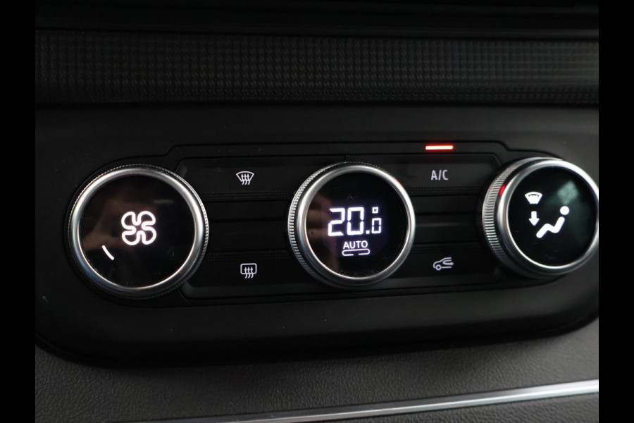 Renault Trafic 2.0 BLUE DCI 170 PK EDC AUT. L2H1 DUBBEL CABINE LUXE + 2 SCHUIFDEUREN | LED | CAMERA | CARPLAY | TREKHAAK