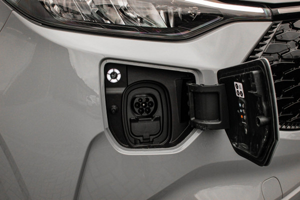 Ford E-Transit Cust. 340 L2H1 Limited 65 kWh 218PK / 2XSCHUIFDEUR / CAMERA / 328KM RANGE/APPLE CARPLAY/DRIVERS- PACK /FULL OPTIONS