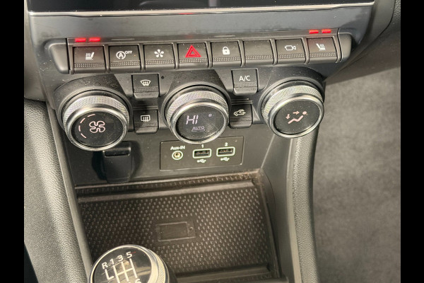 Renault Captur 1.0 TCe 90 Intens Carplay 360 Camera ACC Stoel Stuurverw Afn Trekhaak Navigatie Cruise Clima PDC D.A.B