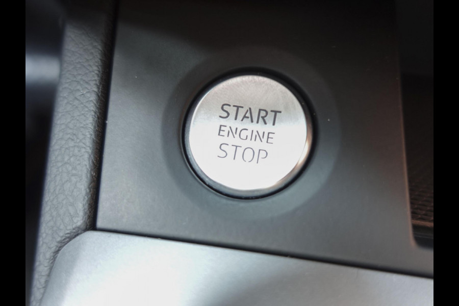 Audi Q5 50 TFSI e 300pk PHEV S-Line | DEMO ! | Navigatie Camera Parkeersensoren Head-up-display Stoelverwarming Ledverlichting Cruise Control Getinte ramen Climate Control