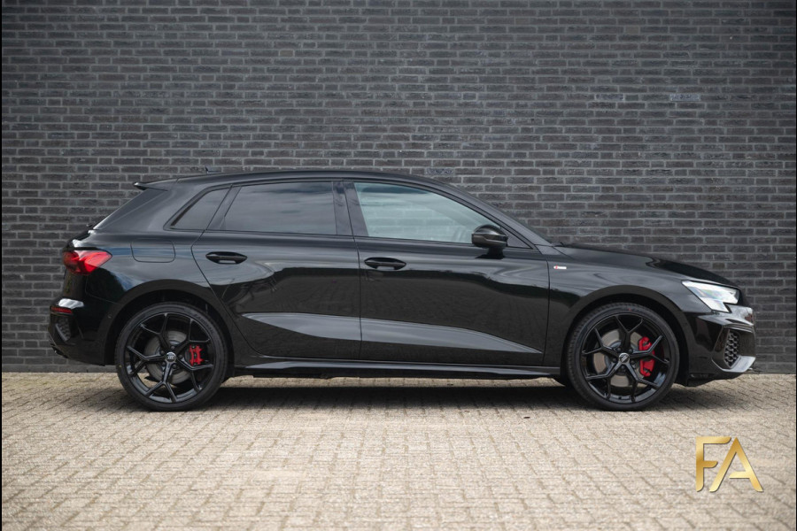 Audi A3 Sportback 45 TFSI e S edition Competition Ruitleder|Matrix|RSSeats|Sfeer|