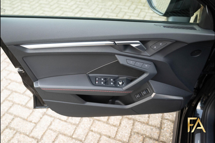 Audi A3 Sportback 45 TFSI e S edition Competition Ruitleder|Matrix|RSSeats|Sfeer|