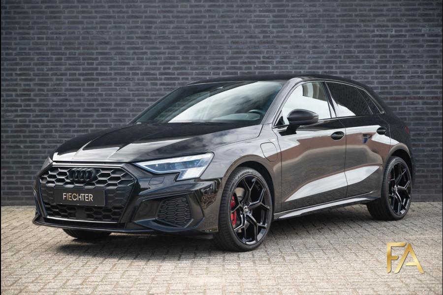 Audi A3 Sportback 45 TFSI e S edition Competition Ruitleder|Matrix|RSSeats|Sfeer|