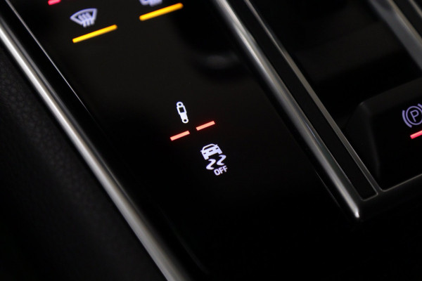 Porsche Panamera 2.9 4 E-Hybrid Platinum Edition Sport Chrono/Sport Design/Pano/Vol