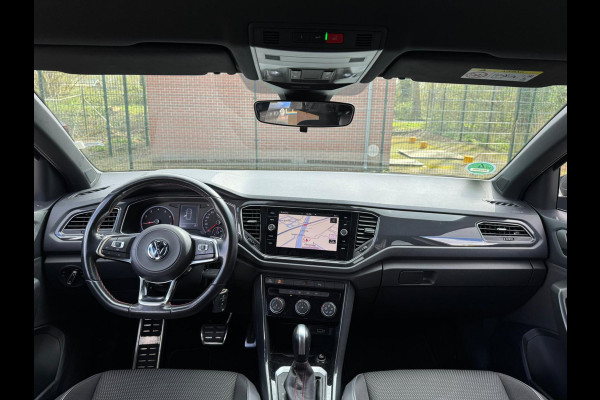 Volkswagen T-Roc 1.5 TSI 150PK DSG STYLE CAMERA/ACC/NAVI/CARPLAY