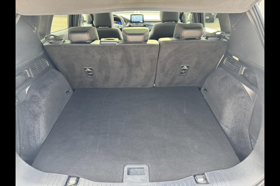 Ford Kuga 2.5 PHEV ST-Line X 225pk Afneembare Trekhaak | Panorama dak | Adaptieve Cruise | Winterpack | Head up Display | 1.500kg Trekgewicht