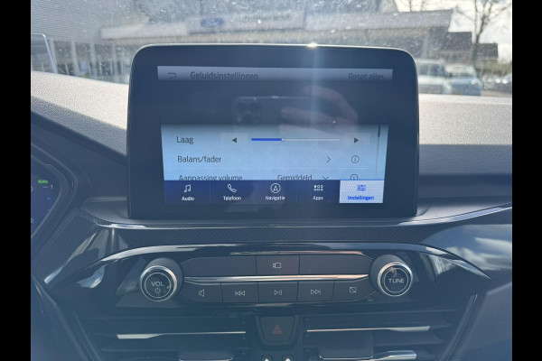 Ford Kuga 2.5 PHEV ST-Line X 225pk Afneembare Trekhaak | Panorama dak | Adaptieve Cruise | Winterpack | Head up Display | 1.500kg Trekgewicht