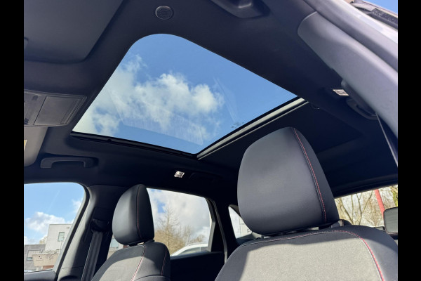 Ford Kuga 2.5 PHEV ST-Line X 225pk Afneembare Trekhaak | Panorama dak | Adaptieve Cruise | Winterpack | Head up Display | 1.500kg Trekgewicht