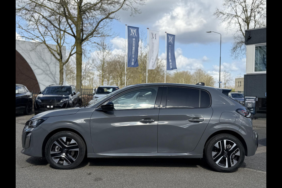 Peugeot 208 1.2 Hybrid 110 e-DCS6 Allure VAN €25.900,- NU VOOR SLECHTS €22.877,- Uw LENTEVOORDEEL €3.023,-FABRIEKSGARANTIE t/m 03-2027 | TOPSTAAT! | KEYLESS ENTRY | APPLE CARPLAY-ANDROID AUTO| PARKEERSENSOREN VOOR EN ACHTER |
