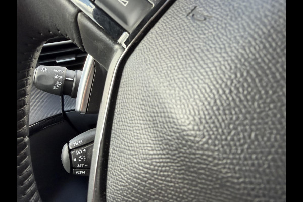 Peugeot 208 1.2 Hybrid 110 e-DCS6 Allure VAN €25.900,- NU VOOR SLECHTS €22.877,- Uw LENTEVOORDEEL €3.023,-FABRIEKSGARANTIE t/m 03-2027 | TOPSTAAT! | KEYLESS ENTRY | APPLE CARPLAY-ANDROID AUTO| PARKEERSENSOREN VOOR EN ACHTER |