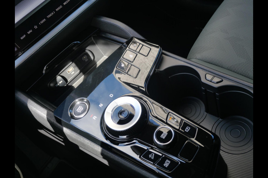 Kia Sportage 1.6 T-GDi Hybrid Dark Edition | Cruise | Carplay | Keyless | Navi | Stoel-stuurverwarming |