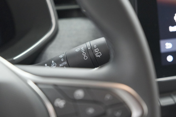 Renault Clio TCe 90 GPF techno | 360 Camera | Adaptieve Cruise Control | 9.3 Inch Groot Scherm