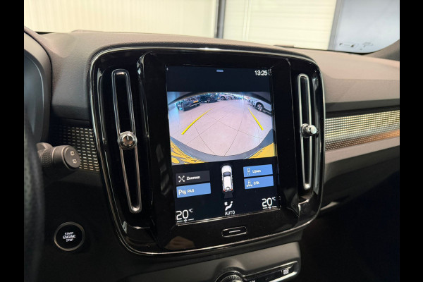 Volvo XC40 T4 Aut. Plug-in Hybrid R-Design ACC Leder Parkeercamera 211pk