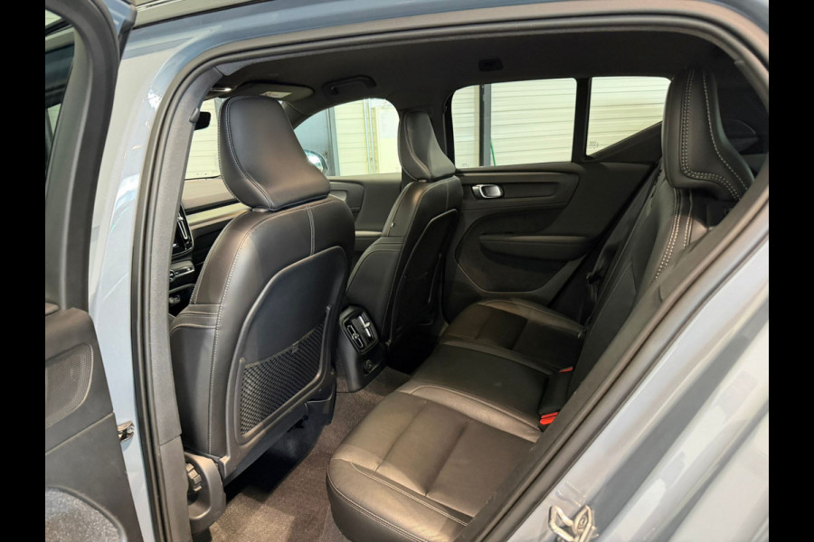 Volvo XC40 T4 Aut. Plug-in Hybrid R-Design ACC Leder Parkeercamera 211pk