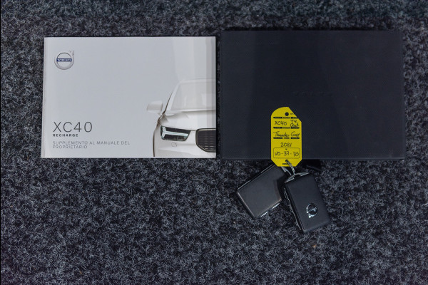 Volvo XC40 T4 Aut. Plug-in Hybrid R-Design ACC Leder Parkeercamera 211pk