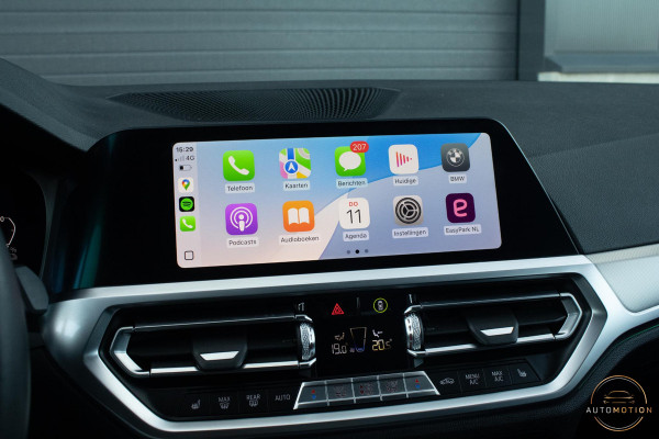 BMW 3-serie 330e PANO MEMORY M PAKKET CAMERA HUD