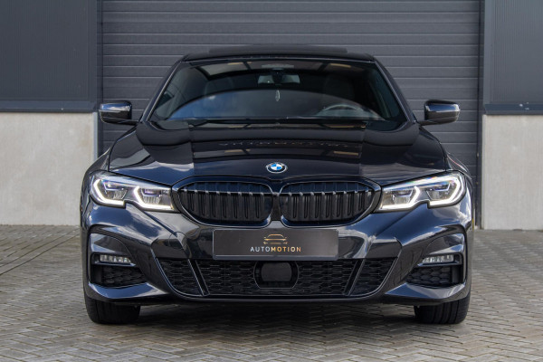 BMW 3-serie 330e PANO MEMORY M PAKKET CAMERA HUD