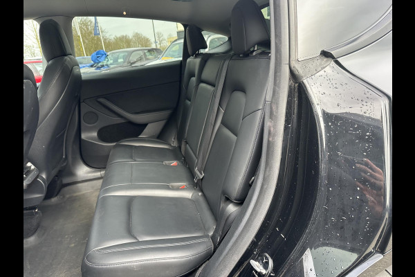 Tesla Model Y Long Range AWD 75 kWh SOH 88%|BTW|VAN €30.900,- NU VOOR SLECHTS €28.877,- Uw LENTEVOORDEEL €2.023,- | AFNEEMBARE TREKHAAK|DE HOOGVOLTACCU EN AANDRIJFLIJN GARANTIE TOT 2030 of 192.000KM| AUTOPILOT| STOEL+ STUURVERWARMING| ACHTERBANK VERWARMD