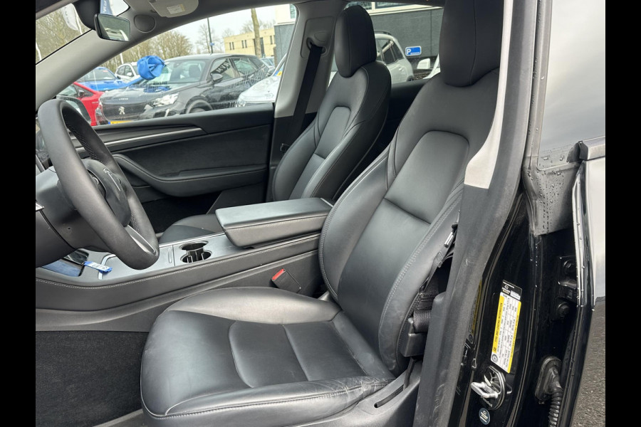 Tesla Model Y Long Range AWD 75 kWh SOH 88%|BTW|VAN €30.900,- NU VOOR SLECHTS €28.877,- Uw LENTEVOORDEEL €2.023,- | AFNEEMBARE TREKHAAK|DE HOOGVOLTACCU EN AANDRIJFLIJN GARANTIE TOT 2030 of 192.000KM| AUTOPILOT| STOEL+ STUURVERWARMING| ACHTERBANK VERWARMD