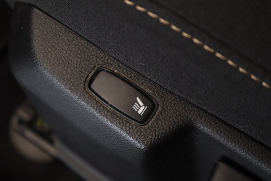 Dacia Duster 1.3 TCe 150 Extreme Automaat Navigatie Camera 24 maanden garantie mogelijk (*vraag naar de voorwaarden)