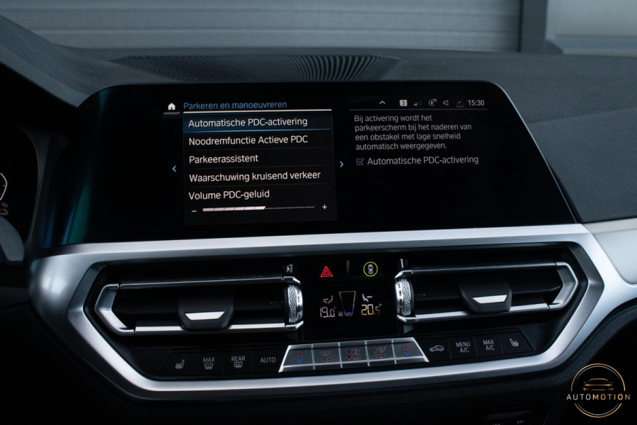 BMW 3-serie 330e PANO MEMORY M PAKKET CAMERA HUD